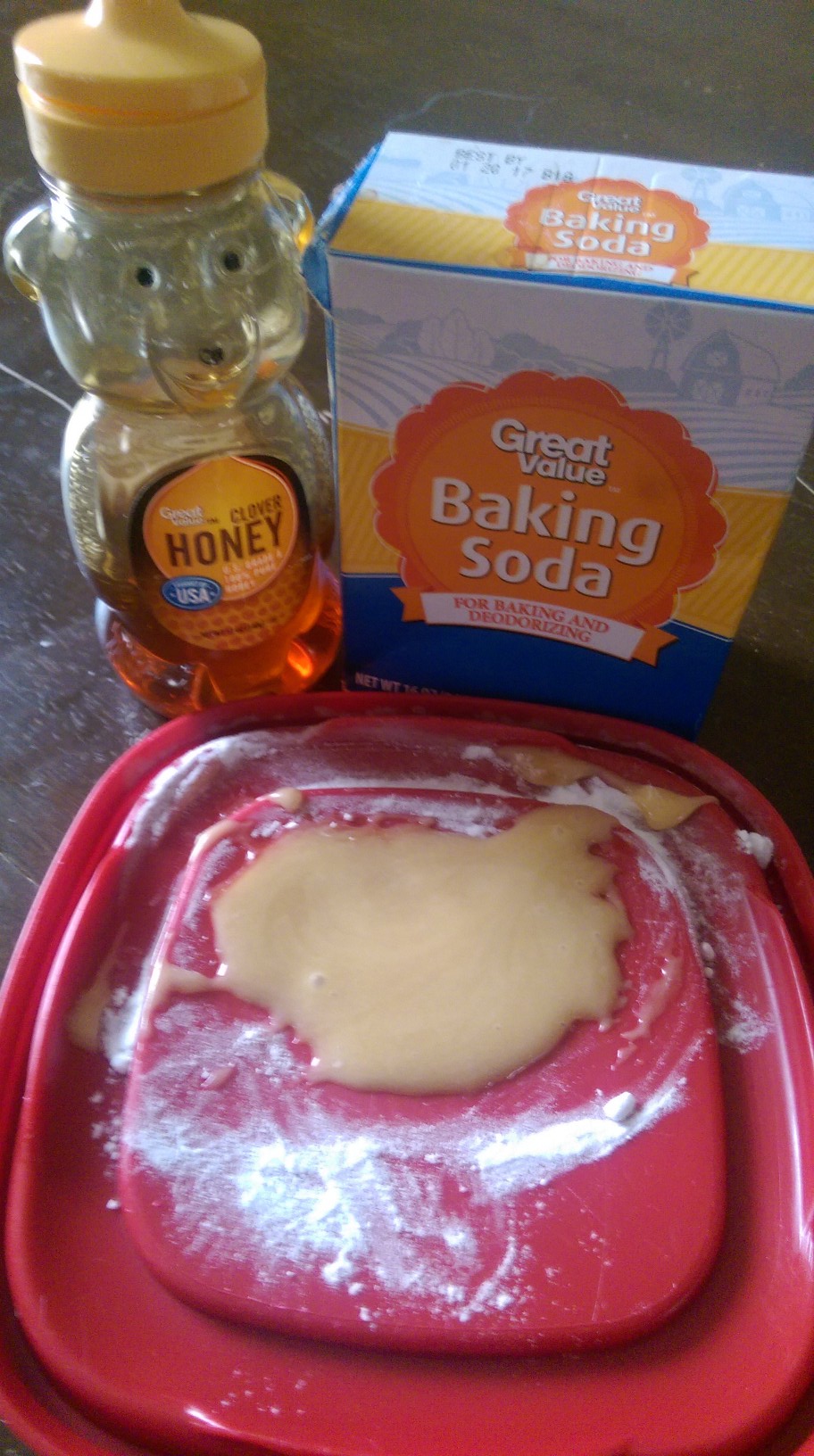 Honey Baking Soda Mask